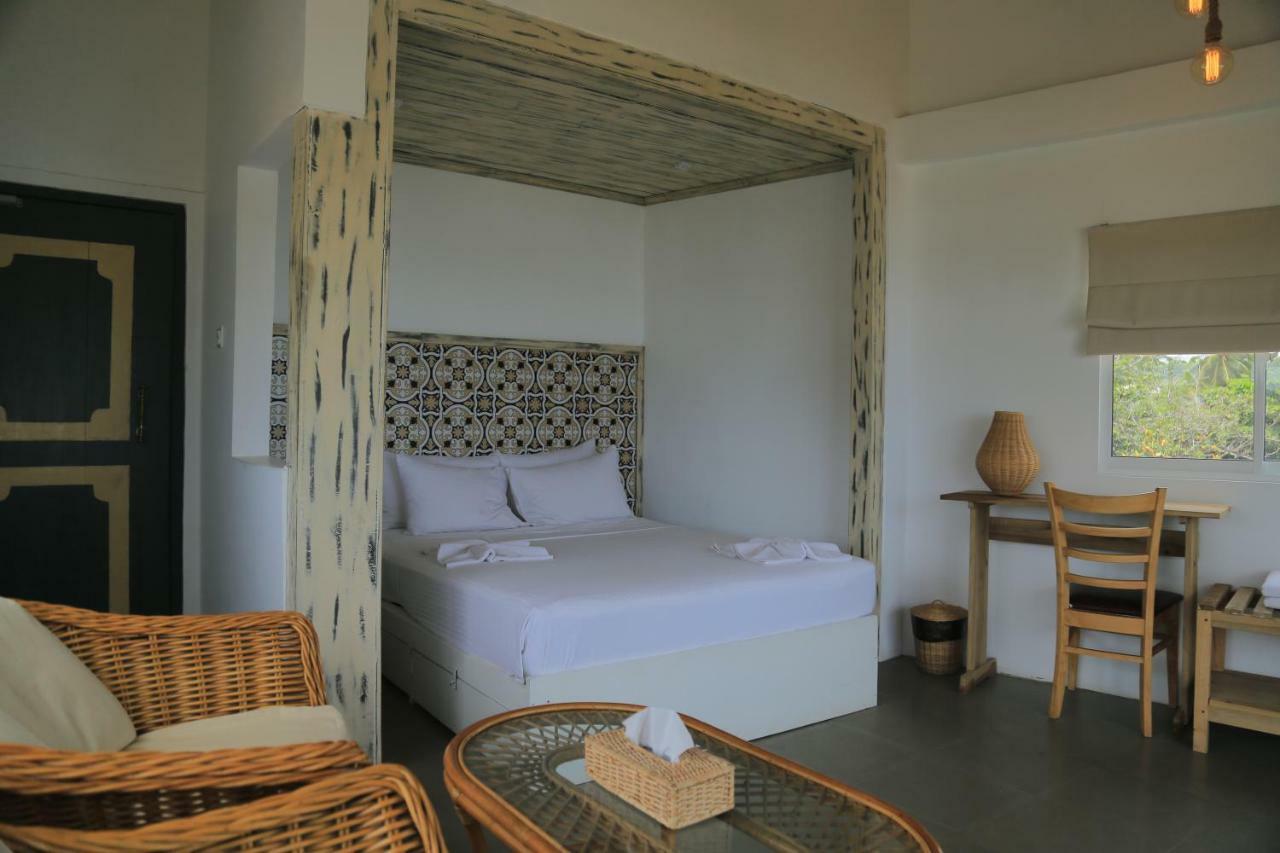 Toddy By Hoppa Hotel Unawatuna Exterior photo